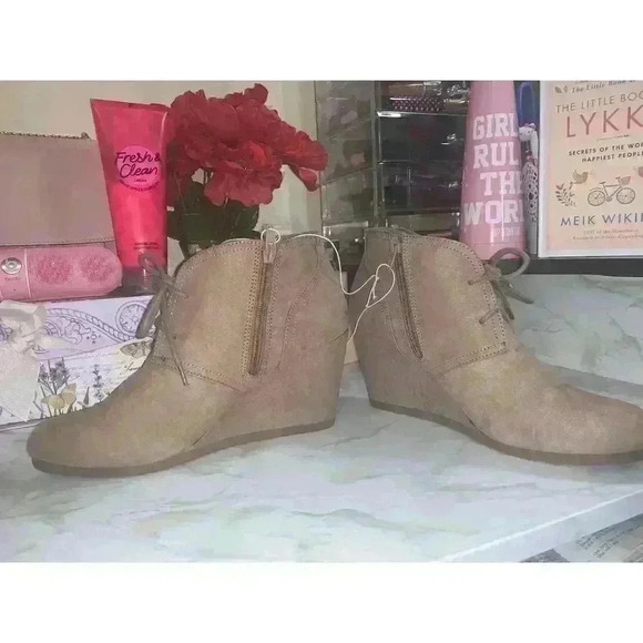 Women's Bessie Microsuede Wedge Bootie - Picture 3 of 7